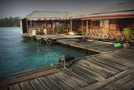7.5 guest rating hotel photo. Wisma Apung Karimunjawa Penginapan Paling Unik Wisata Karimunjawa