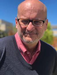 Edmond Farrell's Instagram, Twitter & Facebook