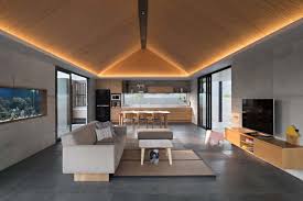 Dinding sekitarnya dan tema rumah secara keseluruhan, ada pola dan warna yang tak terhitung banyaknya untuk dipilih. Inilah 7 Tren Desain Plafon Saat Ini