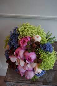Rose Allium And Blackberry Multi Colored Flowers Flower Arrangements Flower Centerpieces