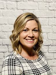 Bianca Putnam Sells, Real Estate