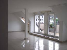 Bei wohnungsboerse.net finden sie ein großes angebot an attraktiven wohnungen in oberhausen jeder preisklasse! 3 Zimmer Wohnung Zu Vermieten Ramgestr 20 46149 Oberhausen Sterkrade Mitte Mapio Net