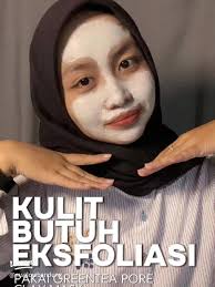 Clay Mask Yang Sudah Termasuk Eksfoliasi