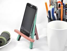 5 Diy Phone Stand You Can Make Easy By Yourself Cuethat Diy Phone Stand Diy Phone Diy Phone Holder
