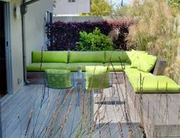 Plants bring a sense of nature to a porch or patio, and there are some varieties that are easy to grow. Built In Seating Pictures Gallery Landscaping Network