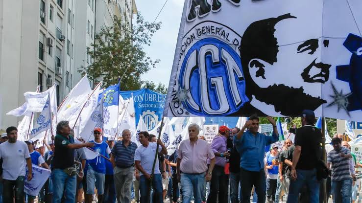 La CGT anunció una movilización al Congreso y prepara nuevas protestas  contra el Gobierno • Canal C