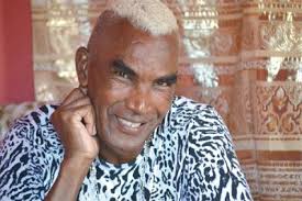 ANCIEN CHAMPION ET ENTRAÎNEUR D'ATHLÉTISME : Karl Paul, le lion indompté