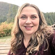 Sarah Larocque's Instagram, Twitter & Facebook