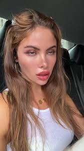 Daisy Conner's Instagram, Twitter & Facebook