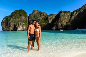 Scopri racconti, foto e consigli di migliaia di viaggiatori e le migliori offerte per organizzare il tuo viaggio, e condividi le tue esperienze con gli altri turisti per caso. I Vostri Viaggi In Thailandia E Phuket