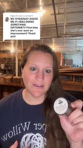 Natural Tooth Powder for Remineralizing Teeth