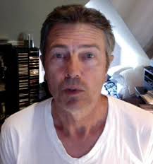 Pre order the new album "The Early Dreams"