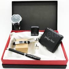 Isme Ozel Exclusive Erkek Hediye Seti Hediyepaketim Com Hediyeler Babalar Gunu Hediyeleri Aksesuarlar