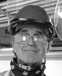 Glenn Darling's Instagram, Twitter & Facebook