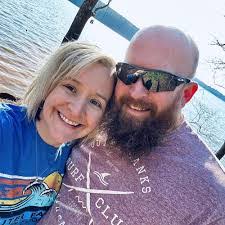 Nora Beasley's Instagram, Twitter & Facebook