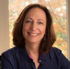 Yasmine White's Instagram, Twitter & Facebook