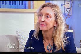 Tu ne t'es pas foulée sur la présentation" : un dîner presque parfait fait  étape à Saint-Malo