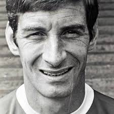 Liverpool FC team-mate Ian Callaghan pays tribute to Geoff Strong, who has  died aged 75