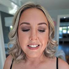 So lovely to meet Julie and the Twins this evening at the Connacht Hotel x  what a kind soul so down to earth.. Really nice lady.. @twins_and_me_  #twinsandme #Galway #connachthotelgalway