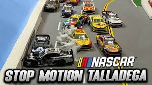 Relive the nascar cup series playoff race at kansas speedway through the lens of esvid stop motion artist @mmcs. Stop Motion A Photo Finish Several Wild Rides At Talladega Nascar
