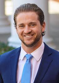 From the Dean SBA Brings “'Noles to the Polls” Series to Students Alumni  Event: Law & Business Speaker Series Features