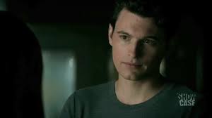 Bryan Dechart In Beauty And The Beast 2013 Youtube Bryan Dechart Detroit Become Human Human