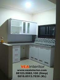 Selain itu desain kitchen set minimalis juga memiliki banyak variasi bentuk dan model yang dapat anda buat dari material jenis kayu maupun aluminium. 60 Desain Kitchen Set Aluminium Minimalis Gubug Minimalis