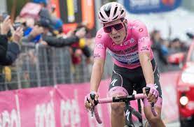 Noticias de joao almeida, fotos y videos. Joao Almeida Uma Joia De Moco Ciclista Muito Focado Que Nunca Desiste
