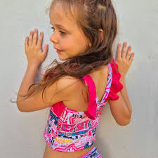 emilia bejan on Threads