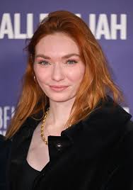 One Day star Eleanor Tomlinson has a famous family: from singer mum to  actor brother