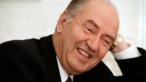 Mitthögskolans tidigare rektor har avlidit