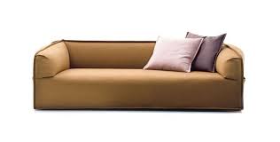 Design patricia urquiola of moroso. M A S S A S Sofa Moroso Tomassini Arredamenti
