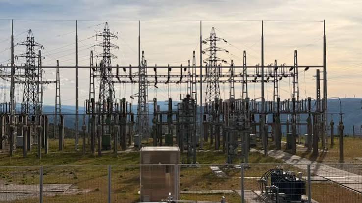 Portekiz’de elektrik tarifeleri bugün değişti: Düzenlenmiş piyasadaki haneleri ne bekliyor?