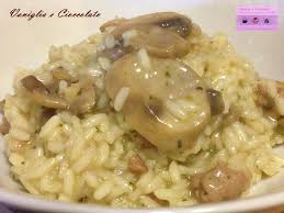 Le ricette con funghi champignon più apprezzate durante l'ultima settimana sono state: Risotto Funghi E Salsiccia Ricetta Semplice E Veloce