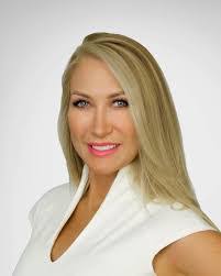 Monica Maxfield's Instagram, Twitter & Facebook