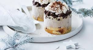 Le dessert incontournable des fêtes s'est invité sur notre table de noël: 13 Desserts Glaces Parfaits Pour Les Fetes Cuisine Et Recettes Recette Femmes D Aujourd Hui Delices