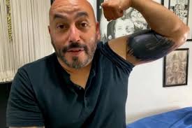 Se dio a conocer que el cantante borró el tatuaje que se había hecho de la también actriz en 2019, con quien. Q3xxwzqdckndbm