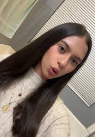 olivia 💋 (@liv.nevarez)