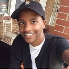 Terrell Chambers (@tc0fficial)