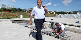 U grudama u bosni i hercegovini. Projekt Kumek Milan Bandic Snima Film O Milanu Bandicu Rtl Vijesti