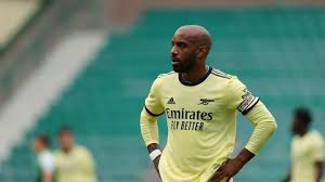 Alex lacazette shows new signing nicolas pepe around arsenal training centre as he has his medical and photoshoot at london colney. Alexandre Lacazette In Atletico Madrid S Shopping Plans Ruetir