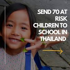 Audrey Moua's Instagram, Twitter & Facebook