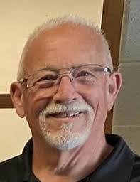 Keri Warren's Instagram, Twitter & Facebook