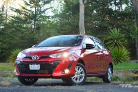Mejoras como inyectores con atomizadores ultra finos y acelerador con control. Toyota Yaris Hatchback A Prueba Opiniones Caracteristicas Y Precios