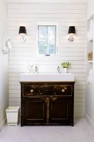 small bathrooms can have double sinks