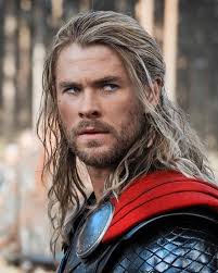 Hemsworth's long hair and beard as thor if you're thinking about stealing chris hemsworth's hairstyle, here's a compilation of thor's best haircuts. Team Long Hair Or Team Short Hair Which Hairstyle Of Chris Hemsworth Has Your Heart Iwmbuzz