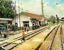 Jadwal prameks kereta api solo jogja terbaru. Stasiun Slawi Wikipedia Bahasa Indonesia Ensiklopedia Bebas