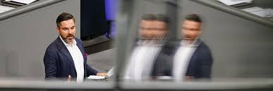 Check spelling or type a new query. Wirecard Skandal Fur Die Offentlichkeit Nacherzahlen Fraktion Die Linke Im Bundestag