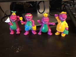 Barney Bj And Baby Bop Leave 4 Barney Figures King Barney Beach Barney Hat Flag Barney Rainy Day Barney Barney Figures Rainy Day
