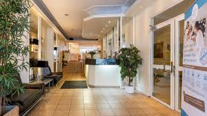 Im stadthotel city inn in köln erwartet sie ein herzlicher empfang und ein gemütliches ambiente. Hotel Ariane Koln City Tolle Lage Mitten Im Leben Trip Inn Hotels Koln
